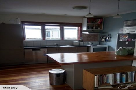 Photo of property in 3 Garden Road, Avalon, Lower Hutt, 5011