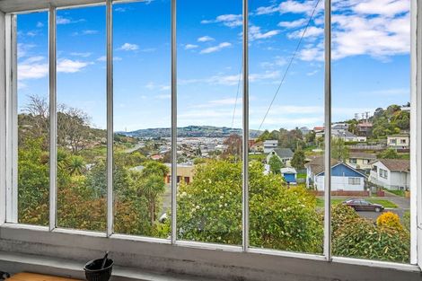 Photo of property in 22 Burnett Street, Calton Hill, Dunedin, 9012