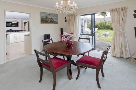 Photo of property in 9 Shankill Place, East Tamaki, Auckland, 2013