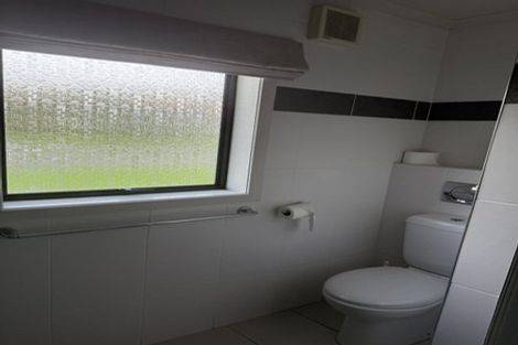 Photo of property in 20 Widmore Drive, Massey, Auckland, 0614