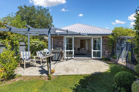 Photo of property in 28a Canberra Place, Redwood, Christchurch, 8051