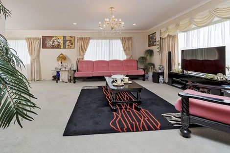 Photo of property in 9 Shankill Place, East Tamaki, Auckland, 2013