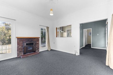 Photo of property in 20 Frankley Road, Westown, New Plymouth, 4310