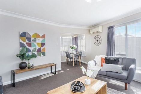 Photo of property in 8 Cotton Street, St Andrews, Hamilton, 3200