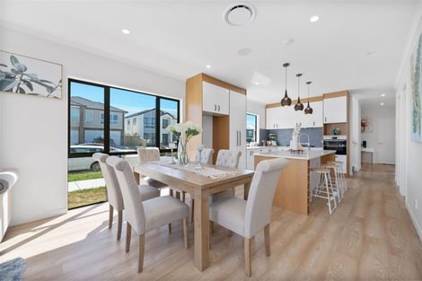 Photo of property in 53 Ksenia Drive, Flat Bush, Auckland, 2019