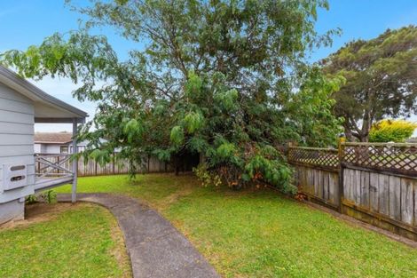 Photo of property in 29 Greenstone Place, Clover Park, Auckland, 2019