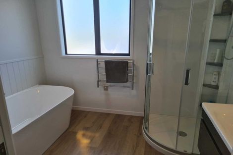 Photo of property in 10 Rua Street, Albert Town, Wanaka, 9305