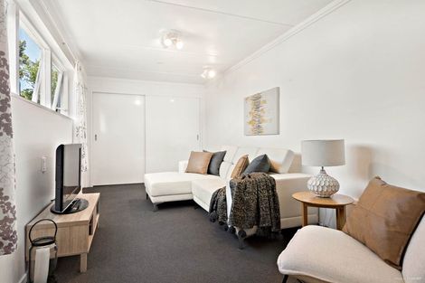 Photo of property in 68a Carlisle Road, Browns Bay, Auckland, 0630