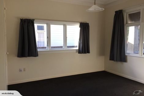 Photo of property in 174 Victoria Road, Saint Clair, Dunedin, 9012