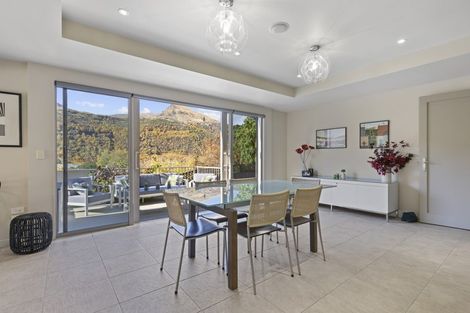 Photo of property in 21 Hood Crescent, Arrowtown, 9302