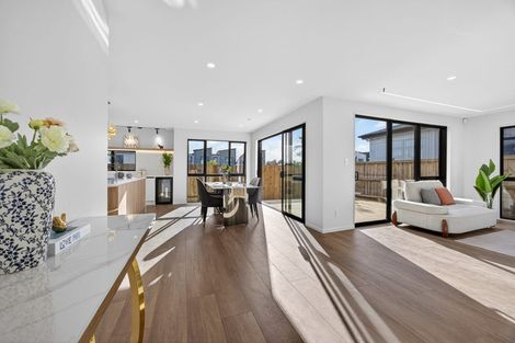 Photo of property in 19 Bannockburn Road, Opaheke, Papakura, 2113