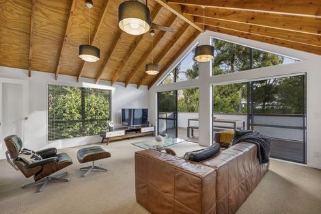 Photo of property in 19a Piccadilly Place, Kohimarama, Auckland, 1071