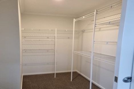 Photo of property in 4 Chrysler Street, Papamoa, 3118