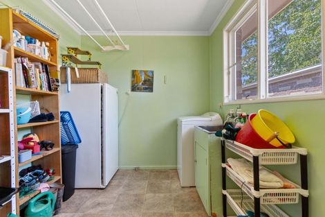 Photo of property in 6 Cambridge Road, Patearoa, 9398