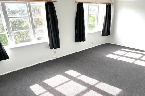 Photo of property in 10 Petherick Street, Taita, Lower Hutt, 5011