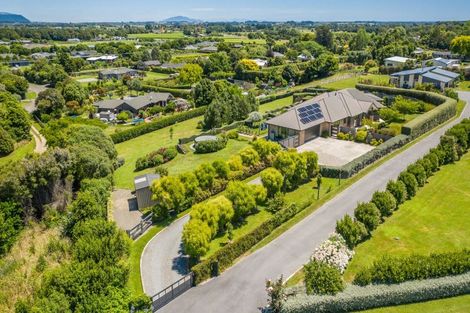 Photo of property in 43 Ohau Terraces, Ohau, Levin, 5570