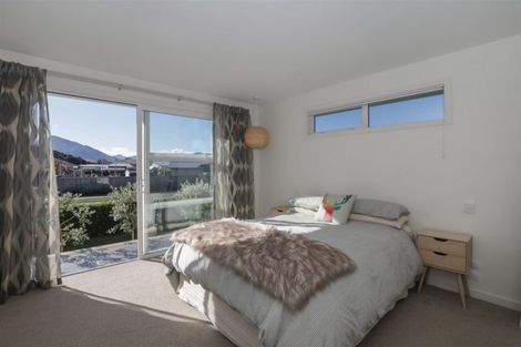 Photo of property in 40 Quinnat Street, Albert Town, Wanaka, 9305