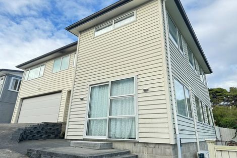 Photo of property in 517 East Coast Road, Murrays Bay, Auckland, 0630