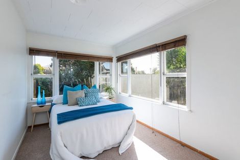 Photo of property in 11 Golf Road, Tahunanui, Nelson, 7011