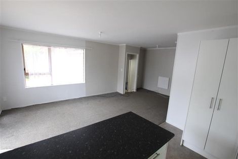 Photo of property in 2/515 Weymouth Road, Weymouth, Auckland, 2103