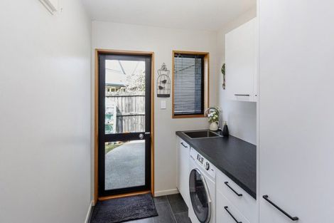 Photo of property in 33 Westlake Drive, Halswell, Christchurch, 8025