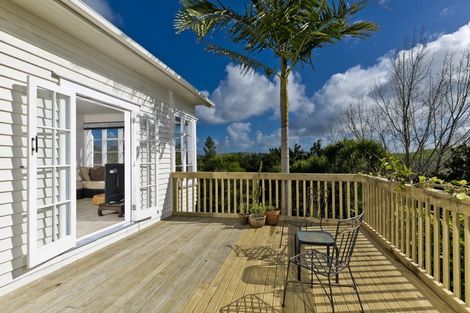 Photo of property in 289 Rapson Road, Kaukapakapa, 0871