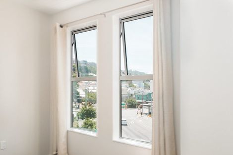 Photo of property in 35 Karo Drive, Te Aro, Wellington, 6011