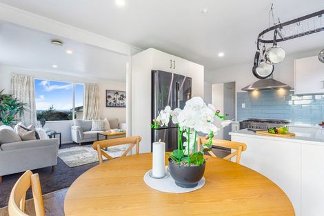 Photo of property in 27 Danube Lane, Glen Eden, Auckland, 0602