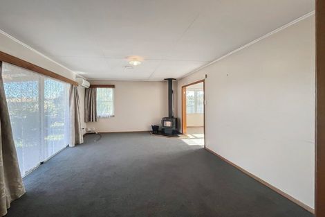 Photo of property in 8 Anakiwa Street, Kelvin Grove, Palmerston North, 4414