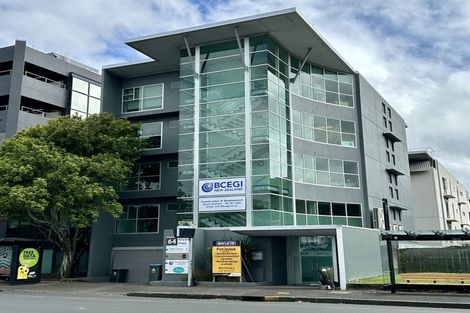 Photo of property in 8a Madeira Lane, Grafton, Auckland, 1023