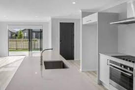 Photo of property in 38 Empire Crescent, Papamoa, 3118