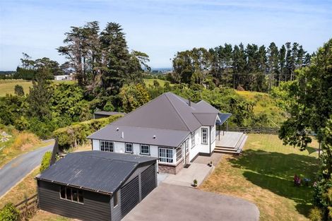 Photo of property in 206 Henwood Road, Paraite, New Plymouth, 4372