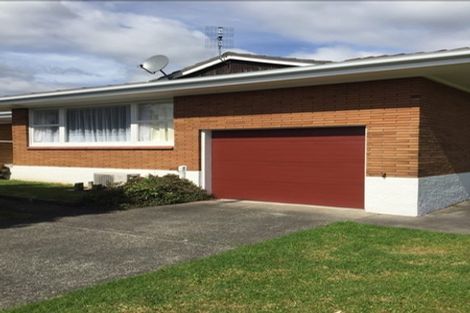 Photo of property in 2/18 Shirley Avenue, Papakura, 2110