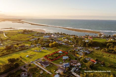 Photo of property in 10 Church Road, Maketu, Paengaroa, 3189
