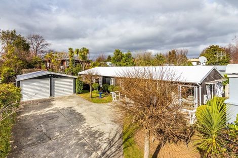 Photo of property in 2/12 Parata Street, Two Mile Bay, Taupo, 3330