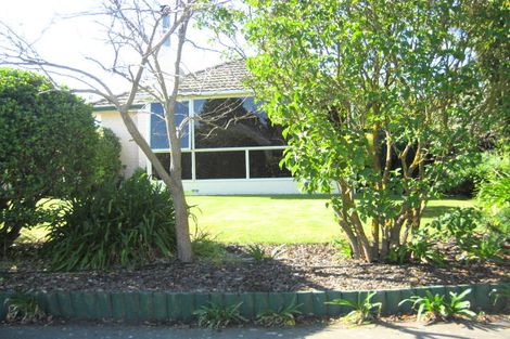 Photo of property in 6 Newhaven Street, Burwood, Christchurch, 8083