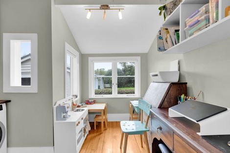 Photo of property in 24 Kitchener Street, Claudelands, Hamilton, 3214