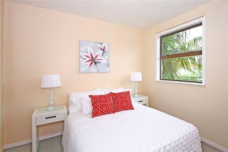 Photo of property in 80 Nile Road, Milford, Auckland, 0620