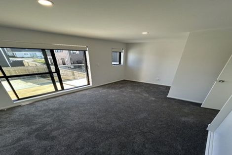 Photo of property in 4d Hepburn Road, Glendene, Auckland, 0602