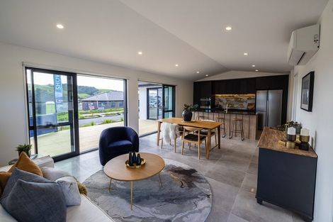 Photo of property in 11 Kanono Way, Helensville, 0800