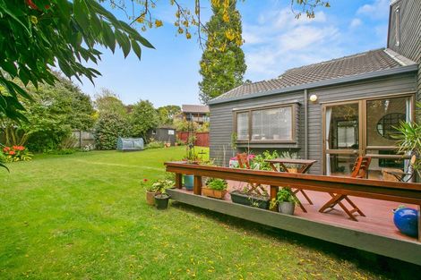 Photo of property in 11 Cannon Street, Westown, New Plymouth, 4310