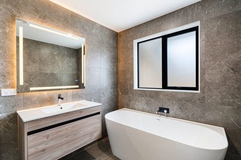 Photo of property in 1 Benn Street, Amberley, 7481