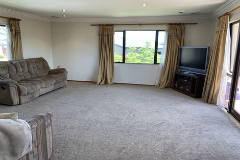 Photo of property in 17 Tide Close, Mount Wellington, Auckland, 1060