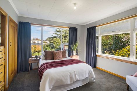 Photo of property in 76 Sylvan Street, Hillmorton, Christchurch, 8024