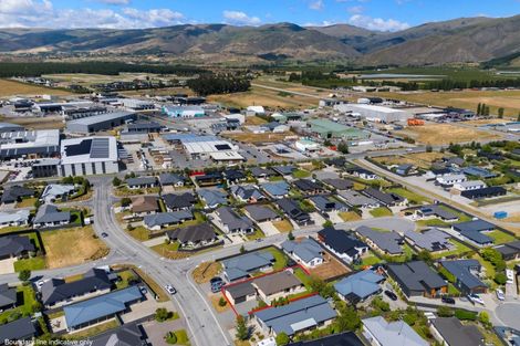 Photo of property in 18 Stowell Drive, Cromwell, 9310