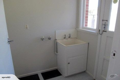 Photo of property in 48 Peer Street, Upper Riccarton, Christchurch, 8041