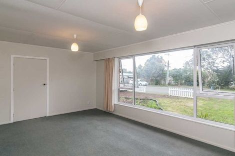 Photo of property in 24 Titoki Road, Raumati Beach, Paraparaumu, 5032