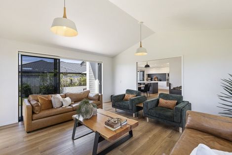 Photo of property in 22 Keene Drive, Bell Block, New Plymouth, 4312