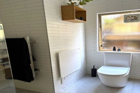 Photo of property in 24 Carnmore Place, Torbay, Auckland, 0630