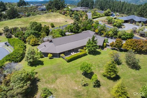 Photo of property in 14 Mount Marua Way, Timberlea, Upper Hutt, 5018